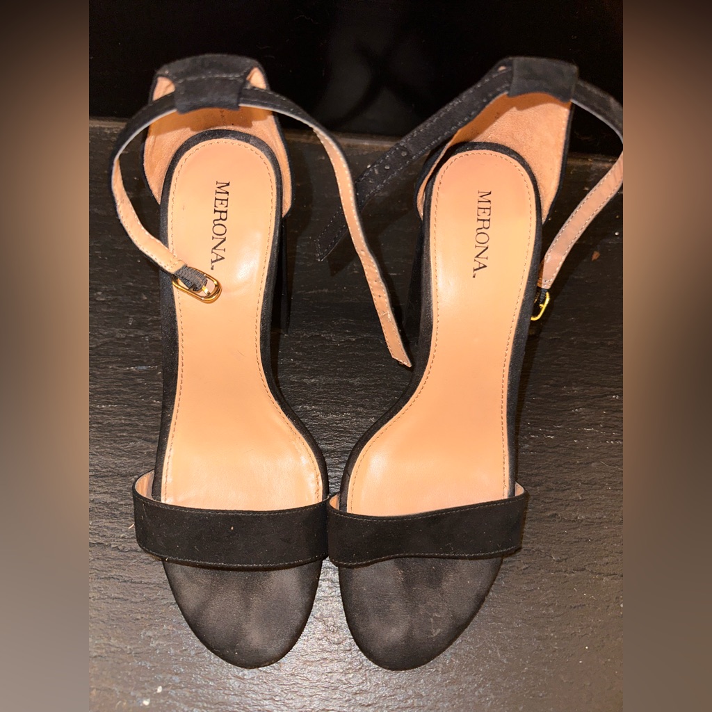 Black Basic Classy Elegant Heels
